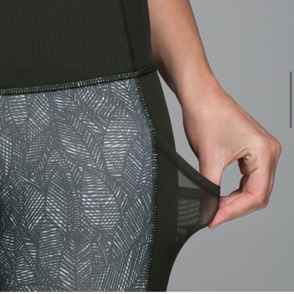 Lululemon High Times Pant *Luxtreme (Mesh) - Picture 5 of 9